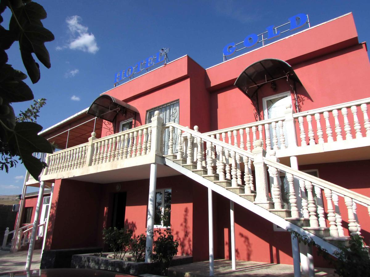 Hotel Gold Tbilisi Esterno foto